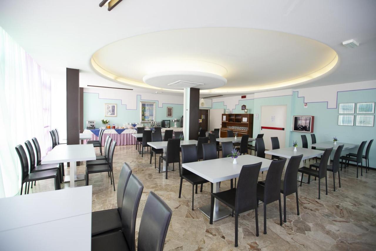 Hotel Mirage بيلاريا-إيجيا مارينا المظهر الخارجي الصورة
