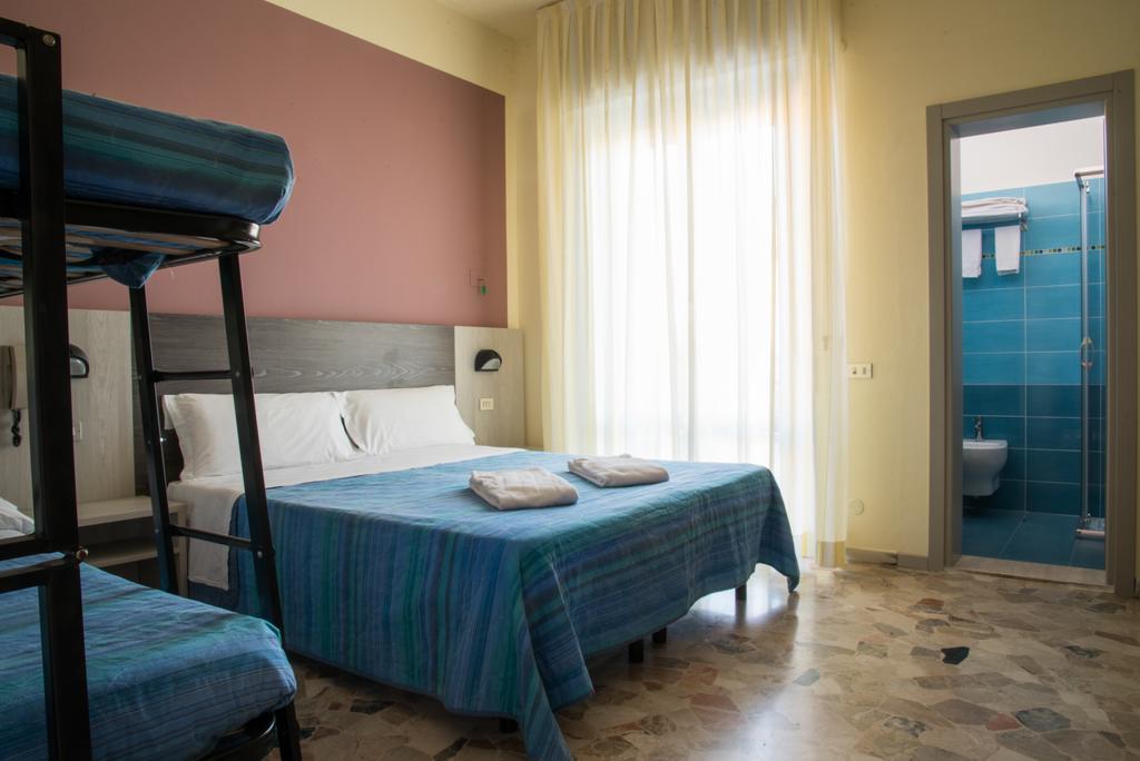Hotel Mirage بيلاريا-إيجيا مارينا المظهر الخارجي الصورة