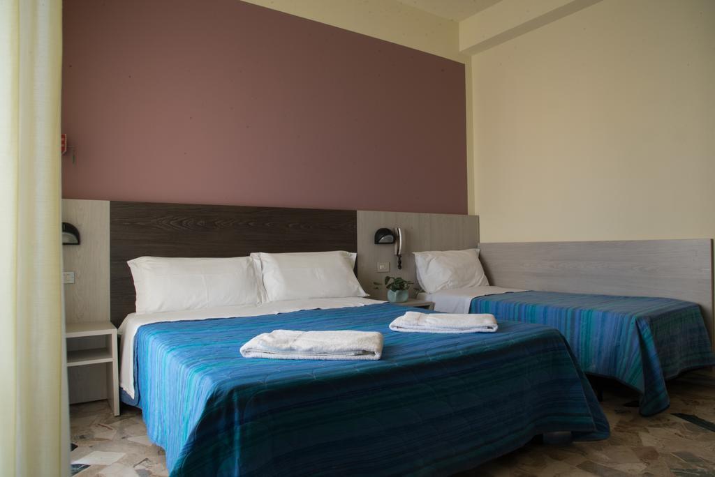 Hotel Mirage بيلاريا-إيجيا مارينا المظهر الخارجي الصورة