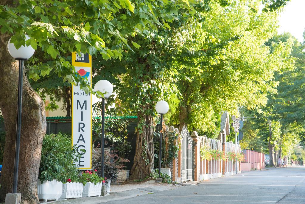 Hotel Mirage بيلاريا-إيجيا مارينا المظهر الخارجي الصورة